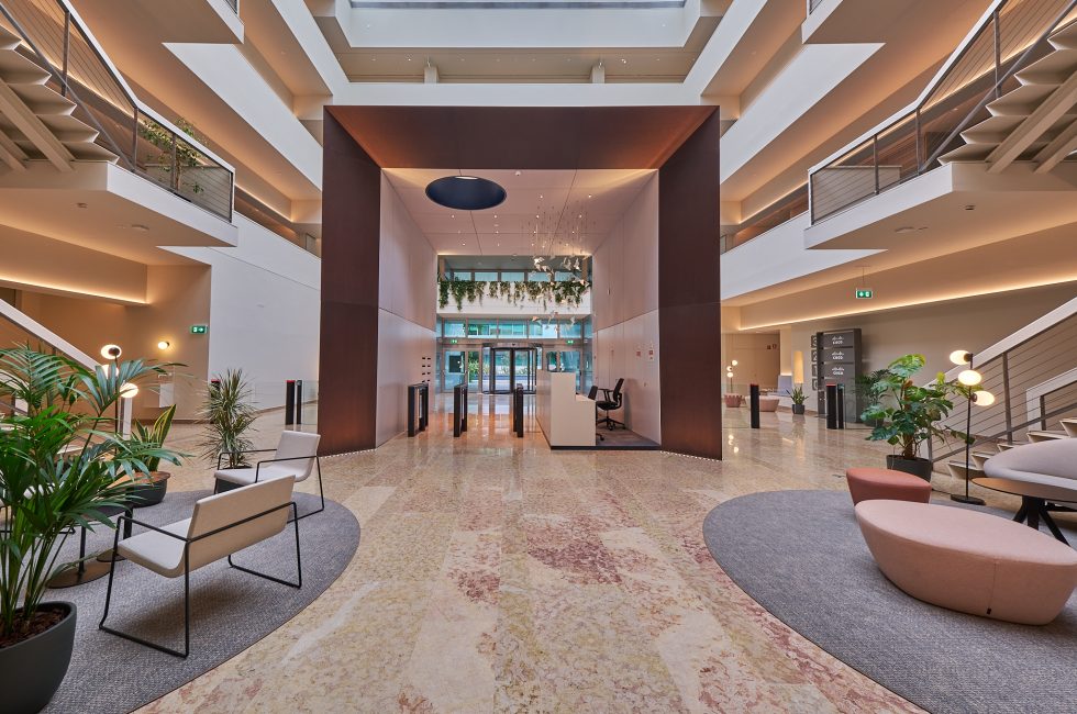lagoas park space up
