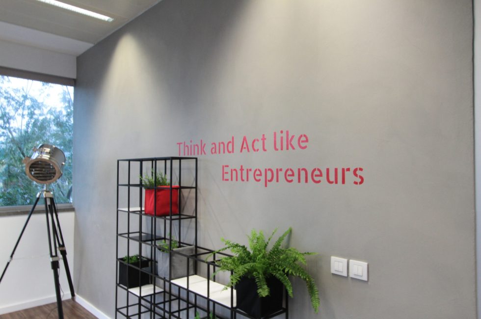 fit-out escritórios remodelação de espaços helm